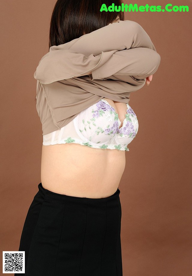 Tomomi Natsukawa - Zip Tgp Queenie No.6b6d6b