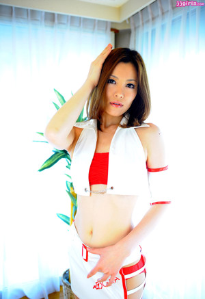 Yui Nagano - Actiongirl Sexy Hustler